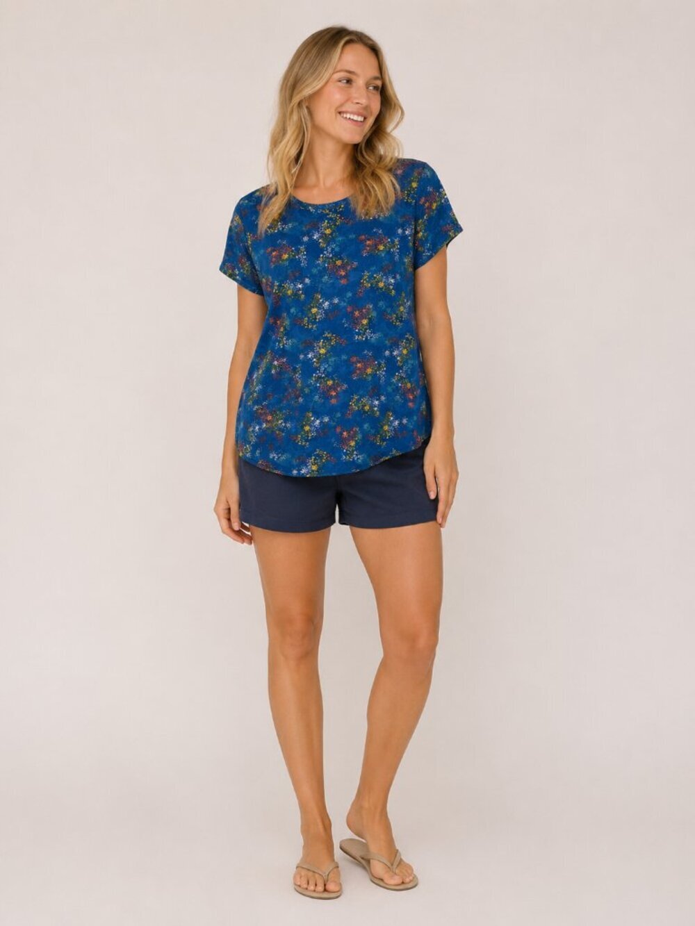 2/$30 Lands' End Floral Print Shortail Tee Short Sleeve Blue Large 14- 16 #A2303